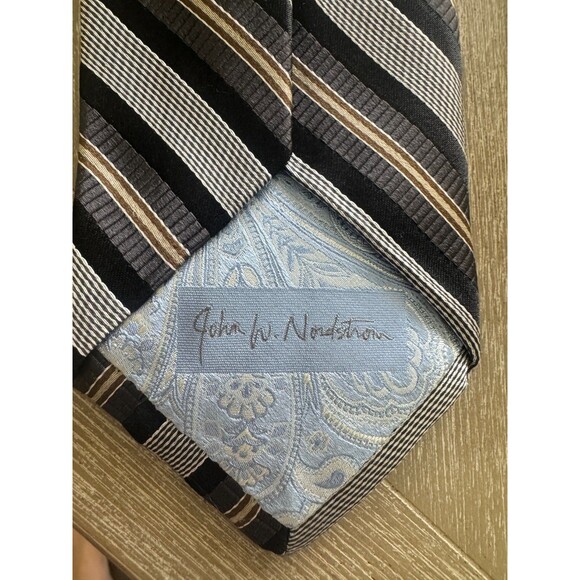 John W Nordstrom Men's Necktie 100% Silk Tie Black Gold Grey Striped Made in USA - Picture 4 of 9
